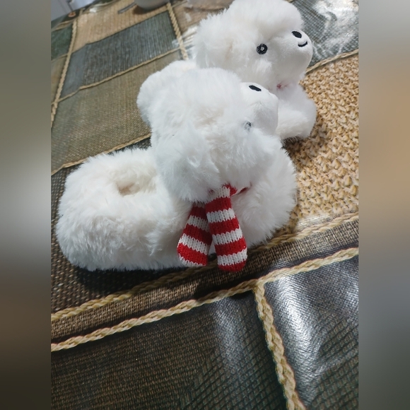 Target White Bear Kids Slippers 5-6 Baby - Picture 4 of 6